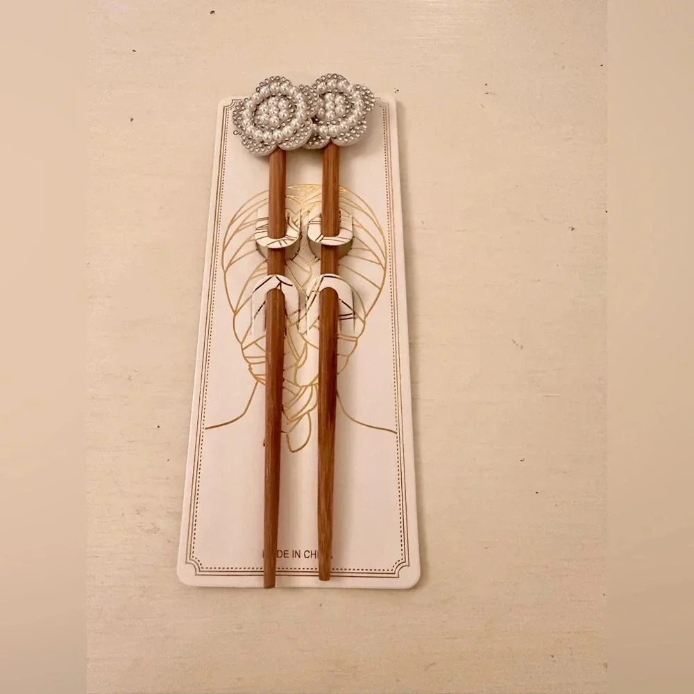 NWT Bun and ponytail chopstick’s